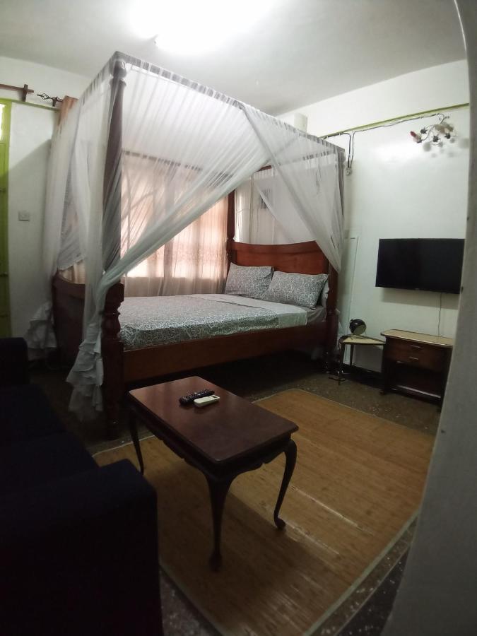 Safi Apartment Mombasa Esterno foto