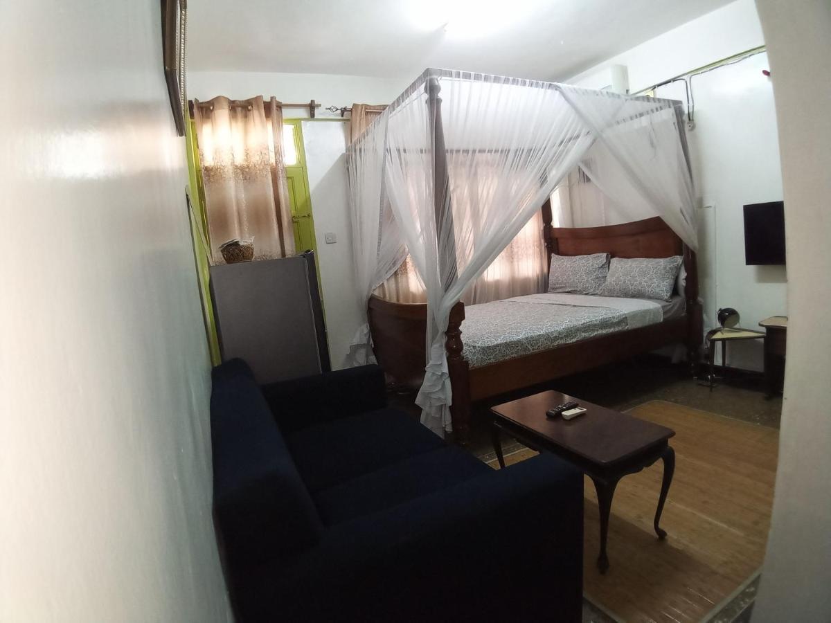 Safi Apartment Mombasa Esterno foto